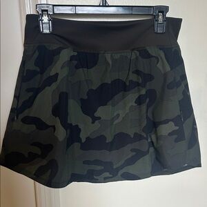 Old Navy Camouflage Skort